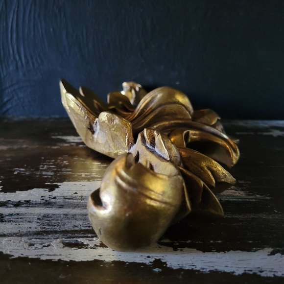 Vintage Reproduction Pediment Shell & Acanthus "Rachel's Shell" by House Parts - Picture 6 of 7